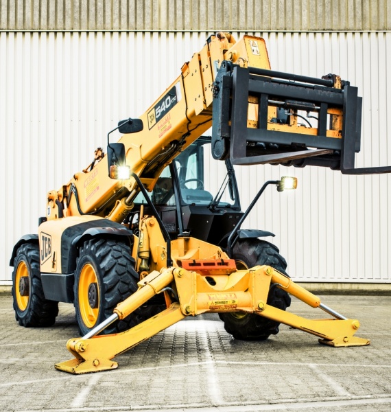 Staplervermietung 3.jpg